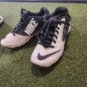 Boy cleats